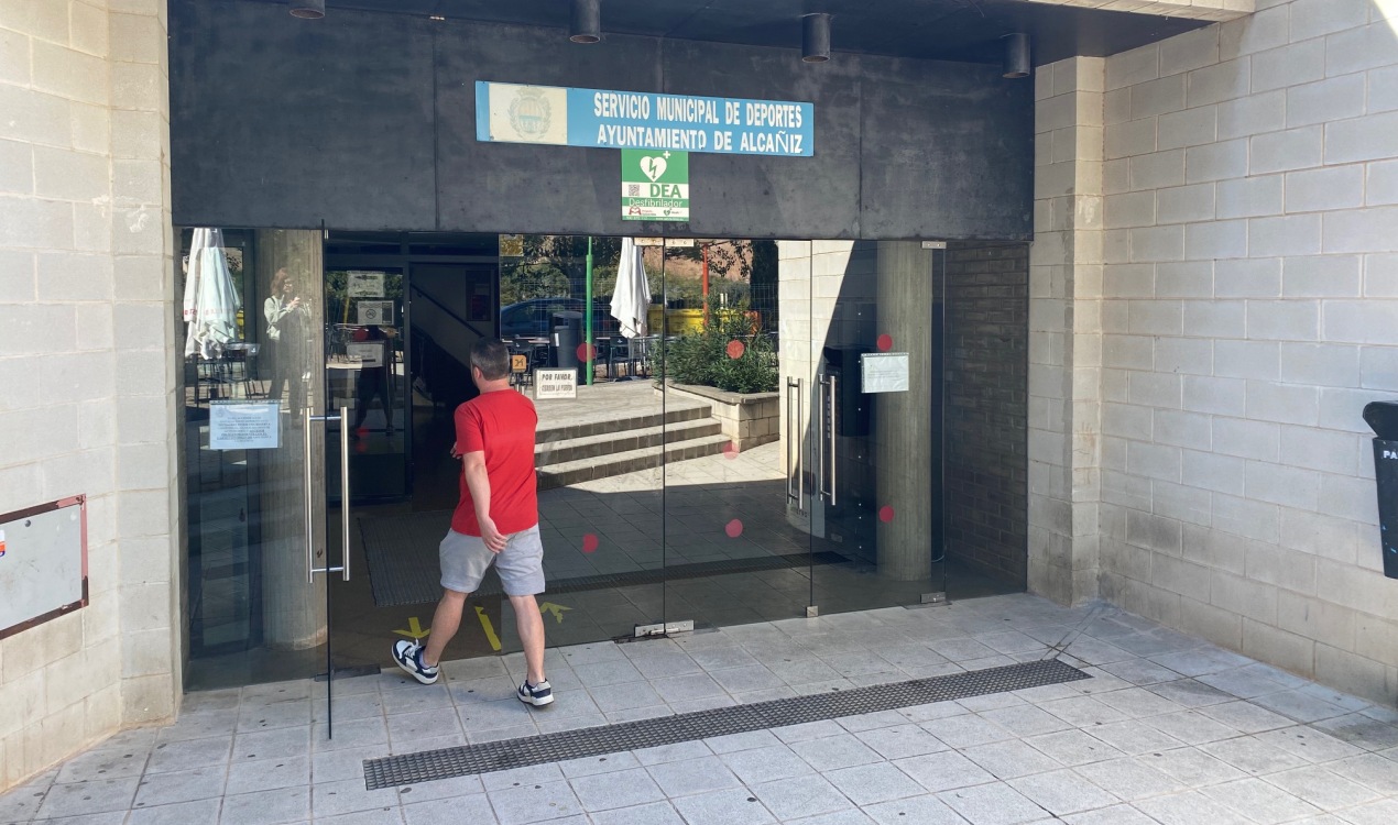 Entrada Polideportivo./ Ayto.Alcañiz