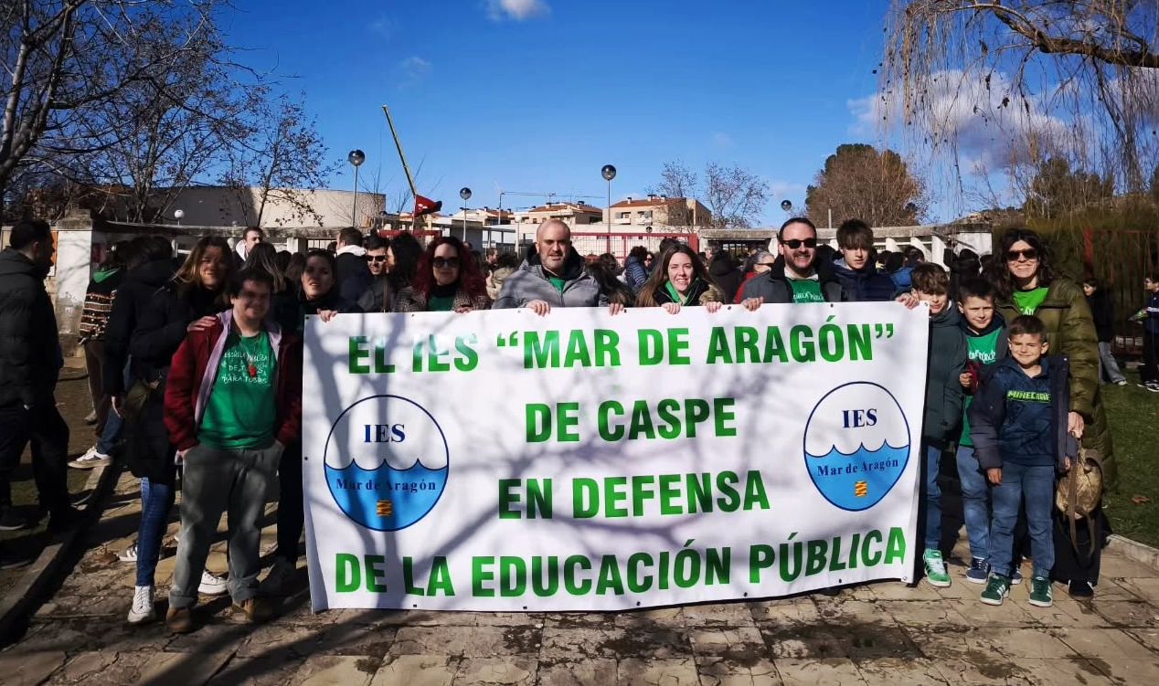 Movilización educativa del 22 de enero en Caspe./ Facebook IES Mar de Aragón