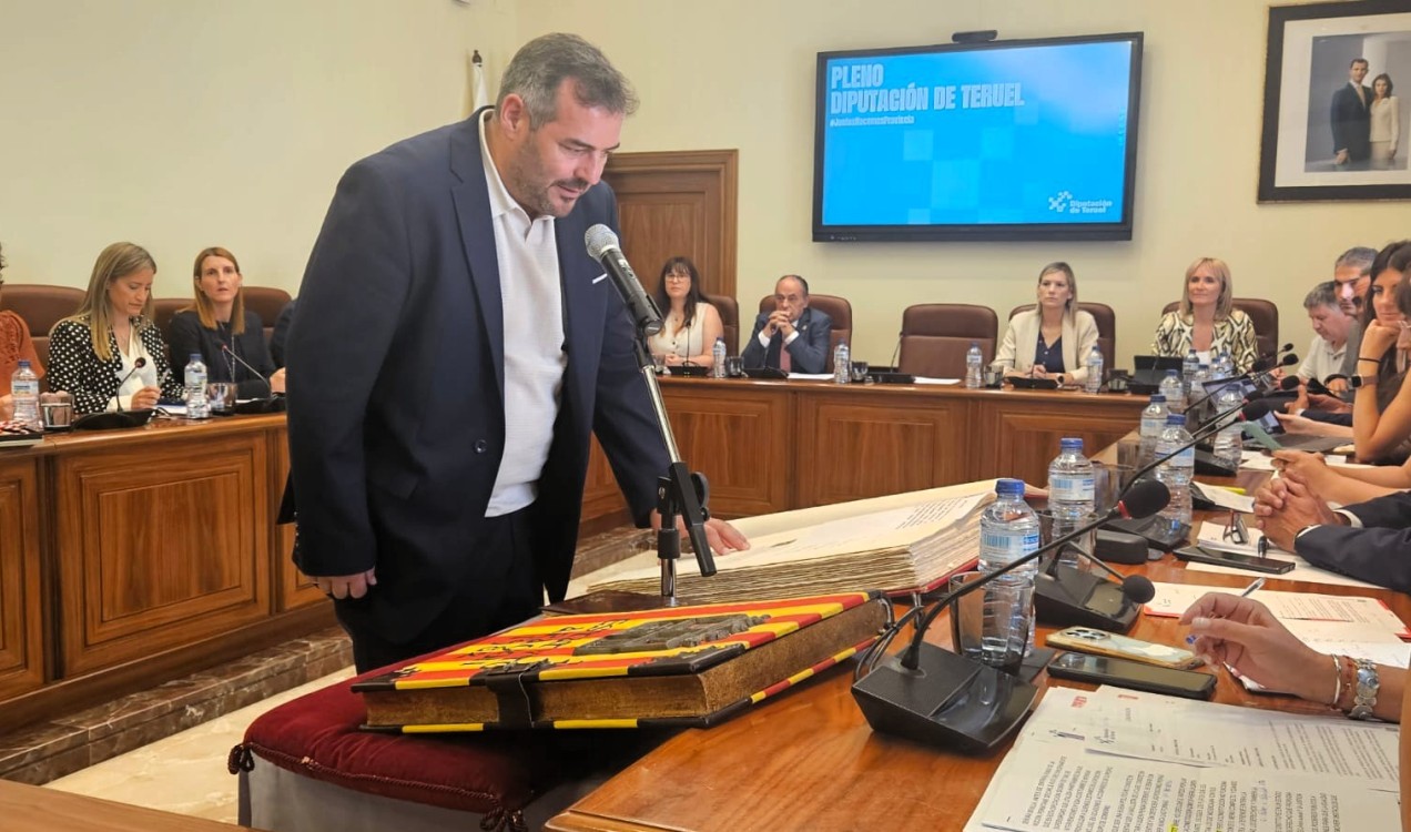 Toma de posesión de Óscar Librado./ Diputación Provincial de Teruel