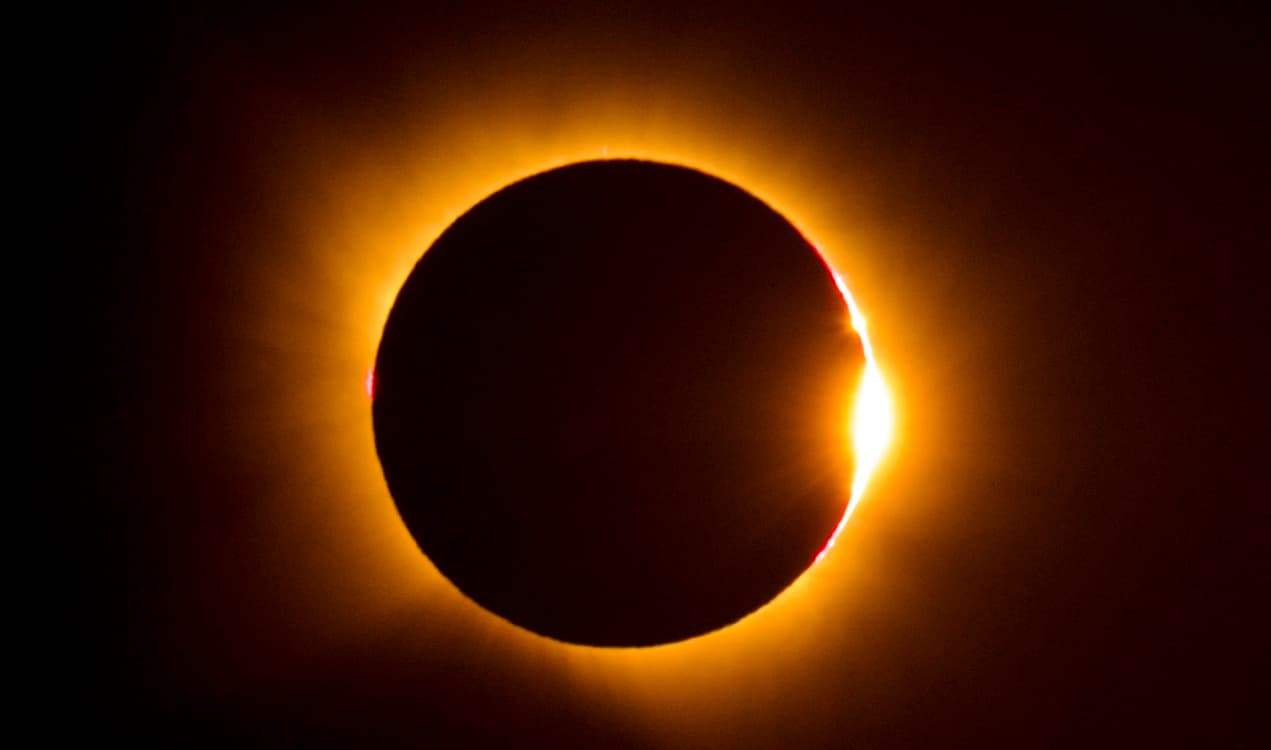 Instantánea tomada durante el eclipse. JAVIER ESCORZA